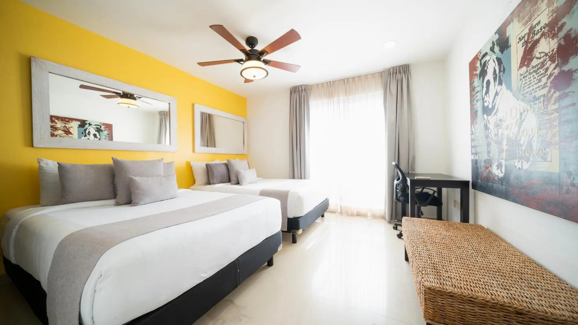 2 Bedroom Penthouse With Private Jacuzzi Next To Fifth Avenue And Beach - Plaza Paraiso A203 Playa del Carmen 0*,