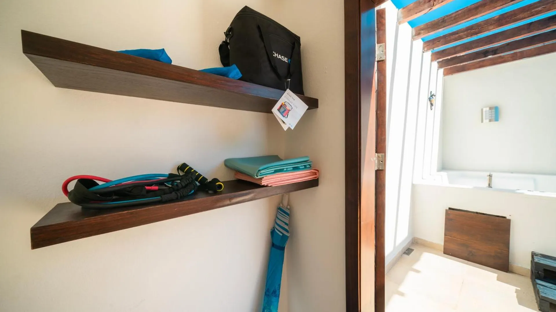 2 Bedroom Penthouse With Private Jacuzzi Next To Fifth Avenue And Beach - Plaza Paraiso A203 Playa del Carmen Apartment